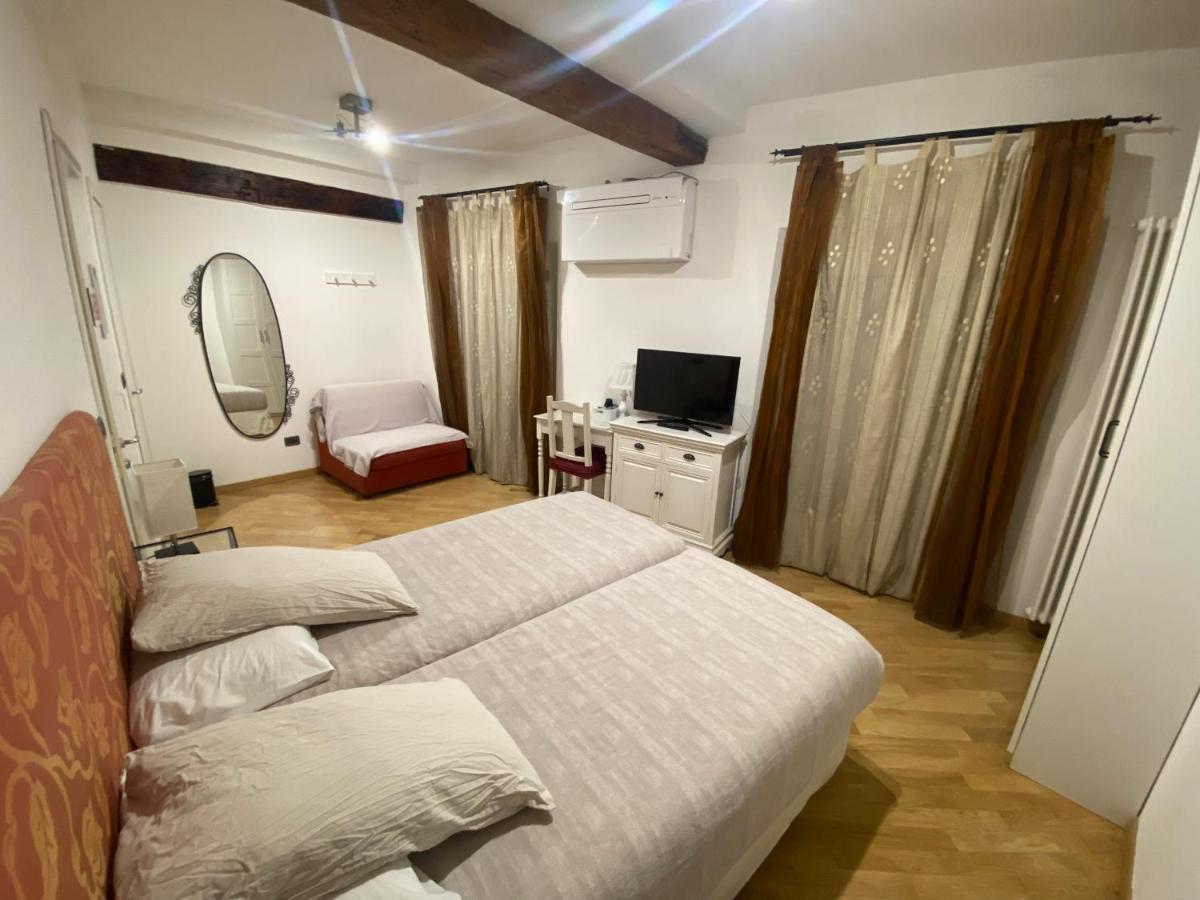 B&B And Home La Piazzetta Della Pioggia Bologna Buitenkant foto