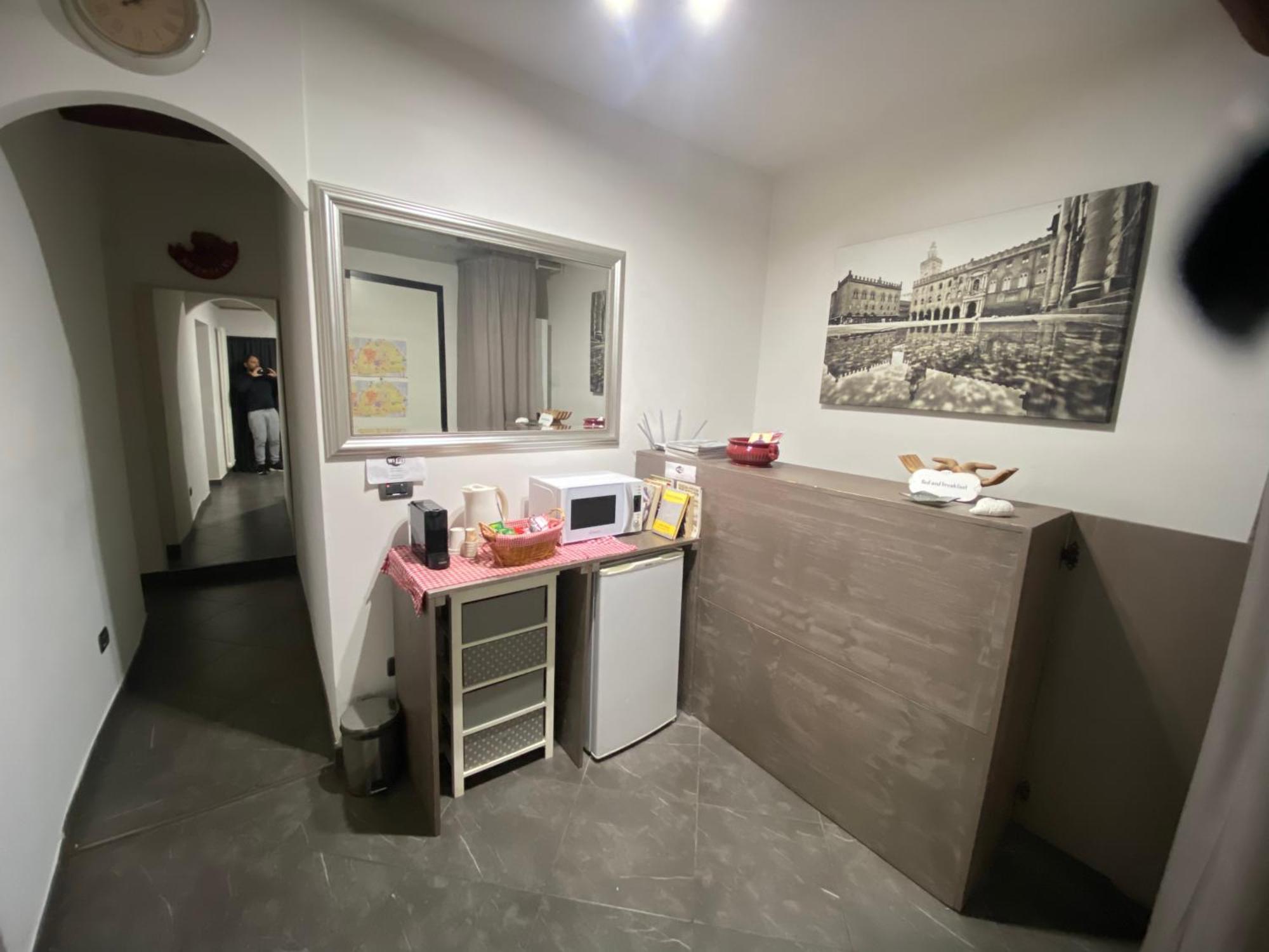 B&B And Home La Piazzetta Della Pioggia Bologna Buitenkant foto